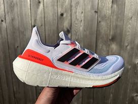 ADIDAS ULTRABOOS 716